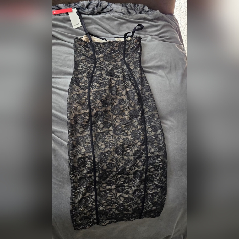 Sold Popilush Built in Shapewear Lace Midi Dress #1238 - Picture 6 of 14